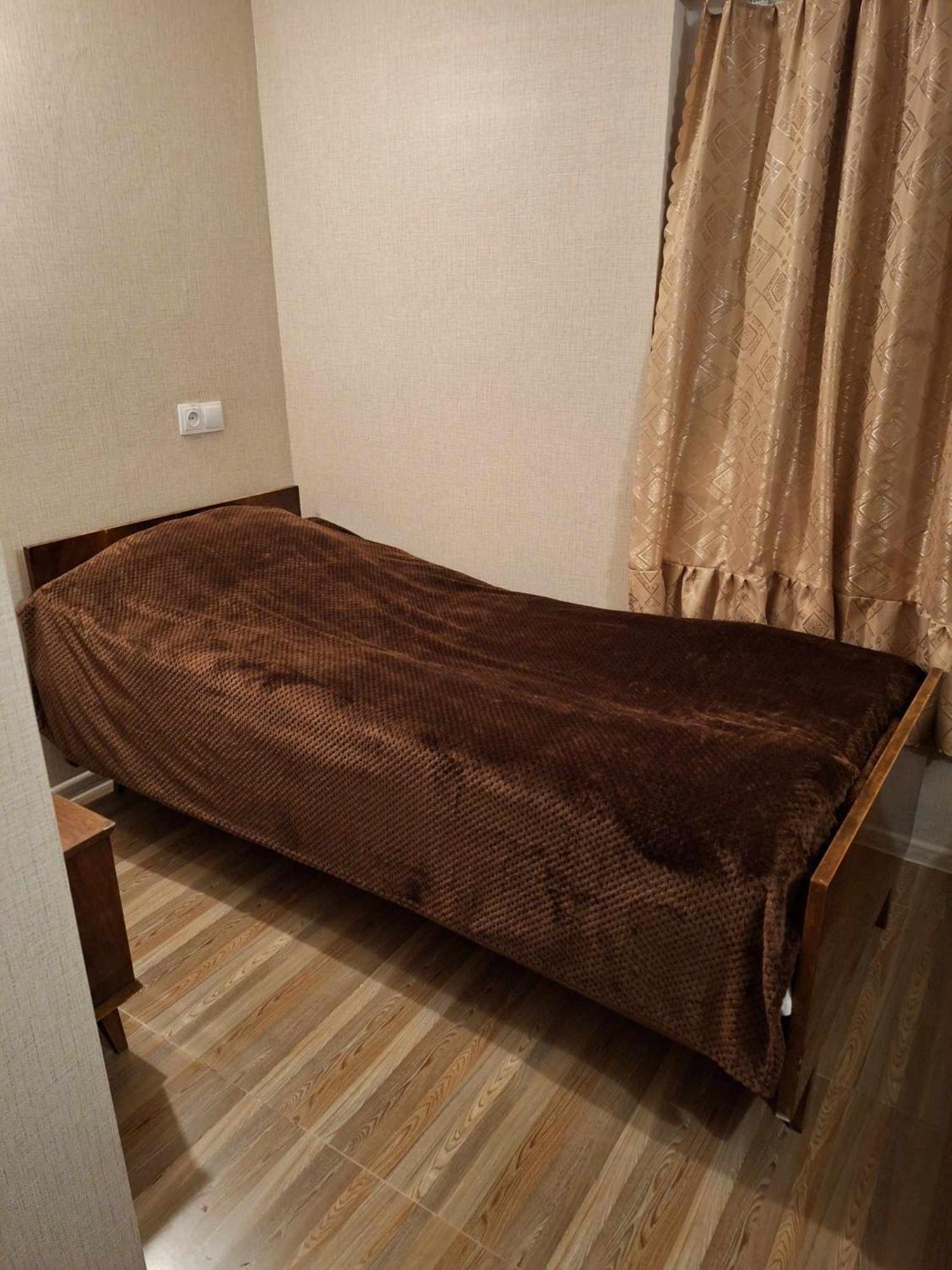 Lux-2-Or-1- Persons Irodion Evdoshvili Street #15 คูทายสิ ภายนอก รูปภาพ